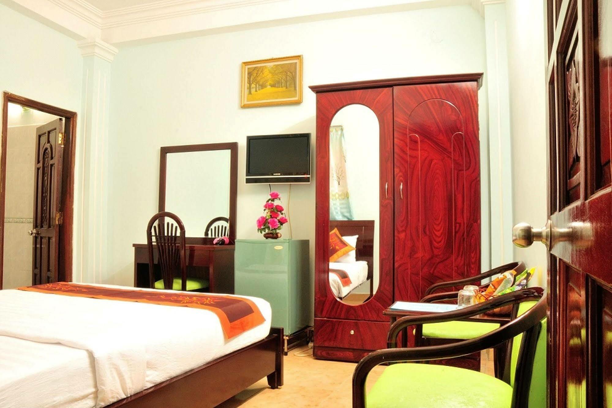 Ha Trang Hotel Cidade de Ho Chi Minh Exterior foto